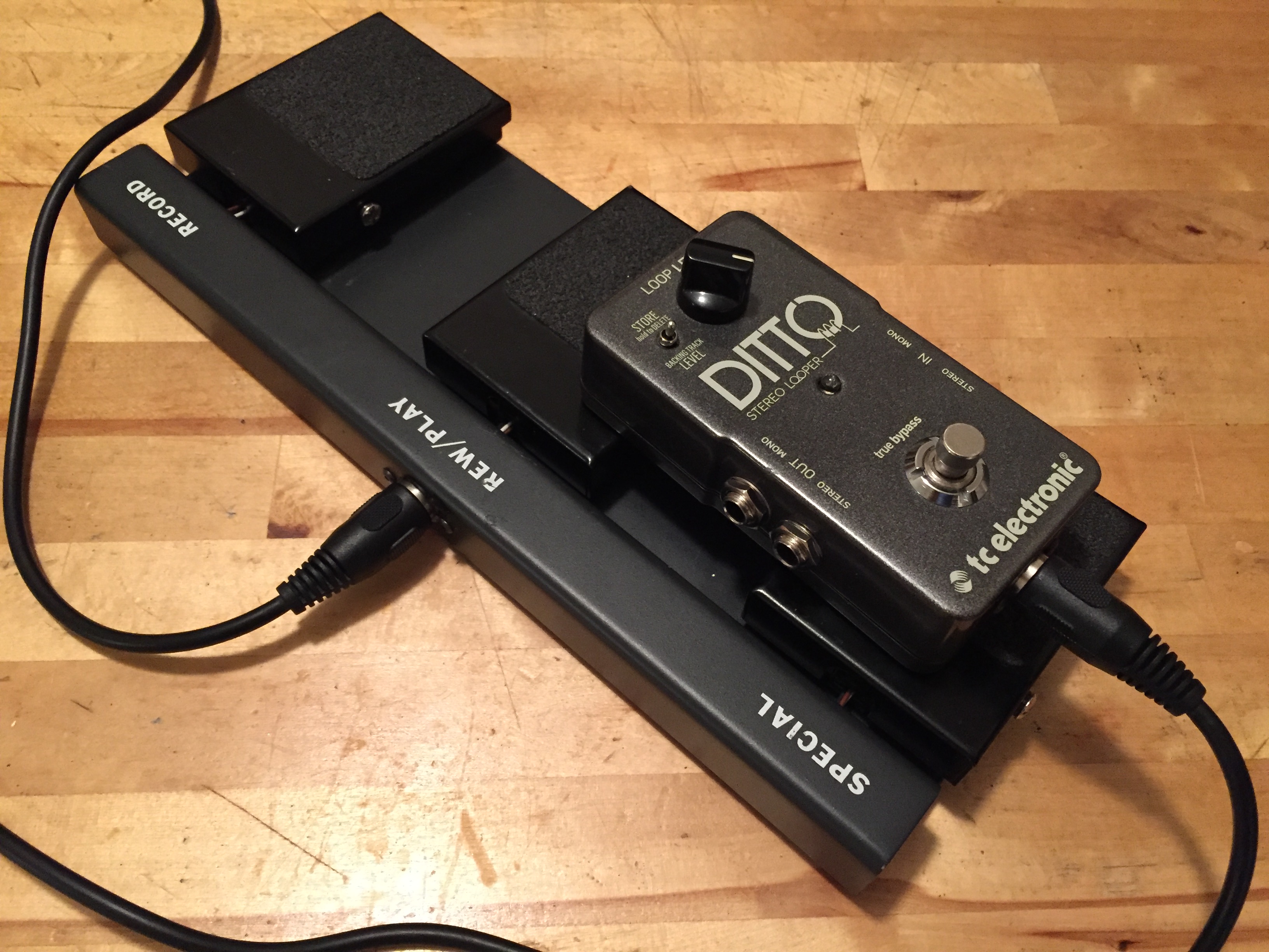 TC Electronic Ditto Looper MOD EXT Foot Switch   M Records